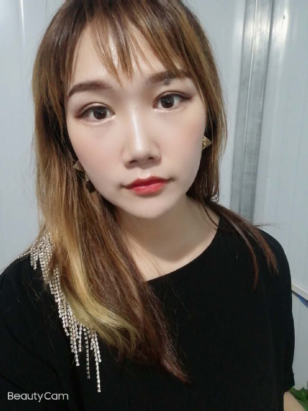 艾薇的第三张照片--驻马店上门女婿服务网